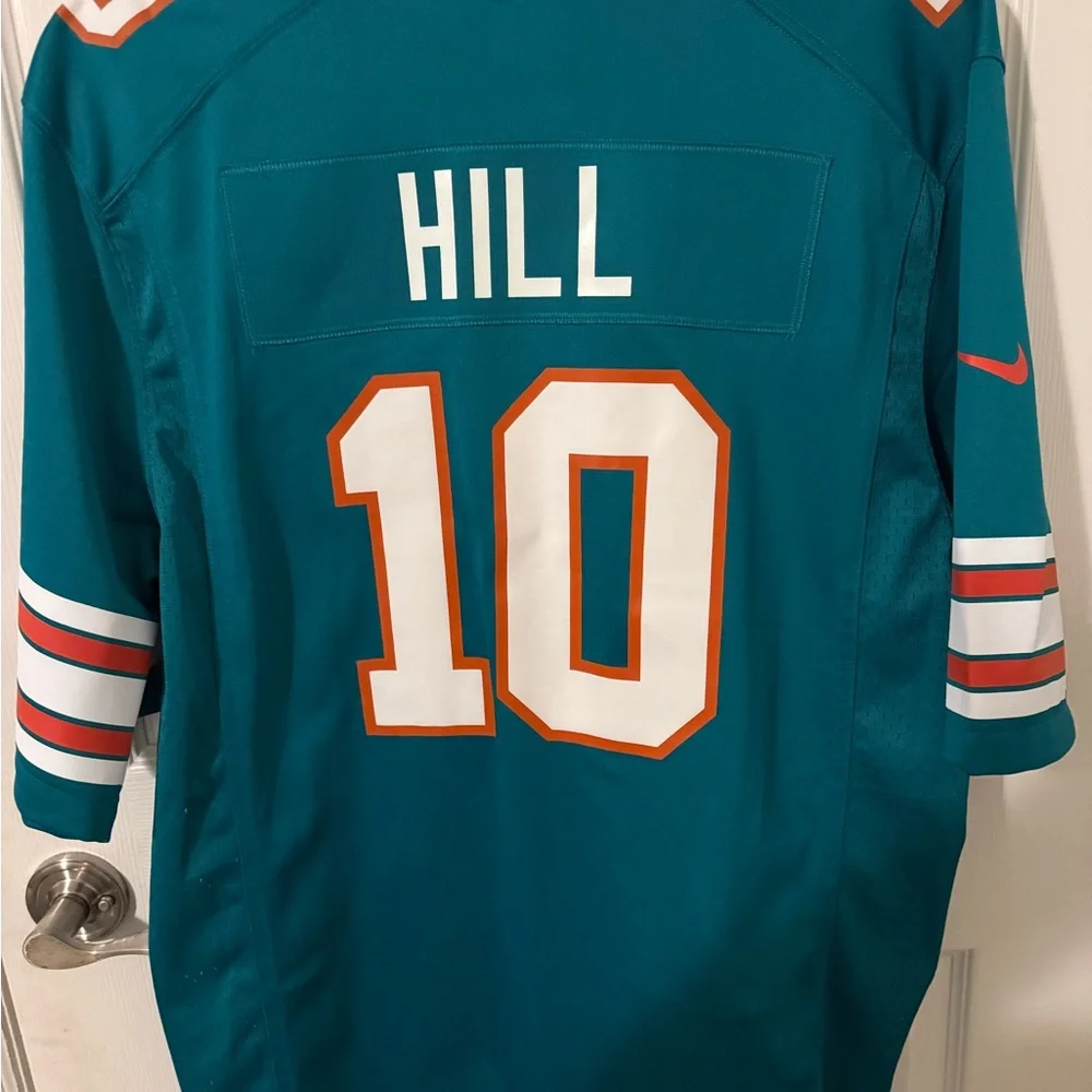 Nike NFL Miami Dolphins #10 Hill Jersey - Picture 2 of 3